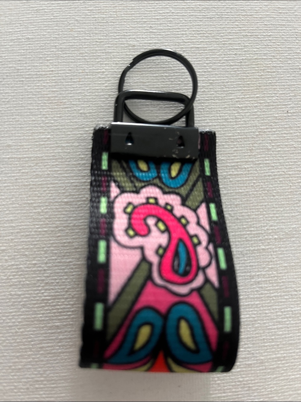6 pc. Vibrant Patterned Purse Backpack Tassels Mini Key Fobs Gifts Fundraising - Picture 11 of 11